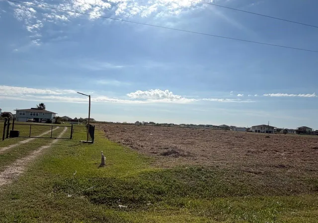 Photo 2 of Land for sale at 1236 Highway 87, Port Bolivar, TX 77650 | MLS# 62499286 | Listing updated on 2026-05-10