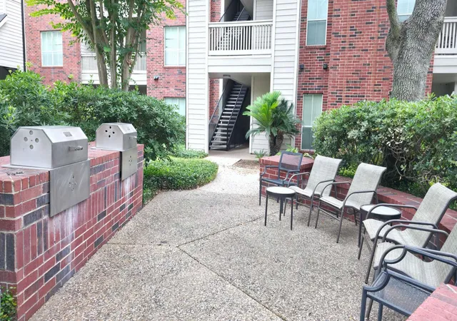 2nd image of 1330 Old Spanish Trl #3102, Houston, TX 77054 | MLS# 84693059