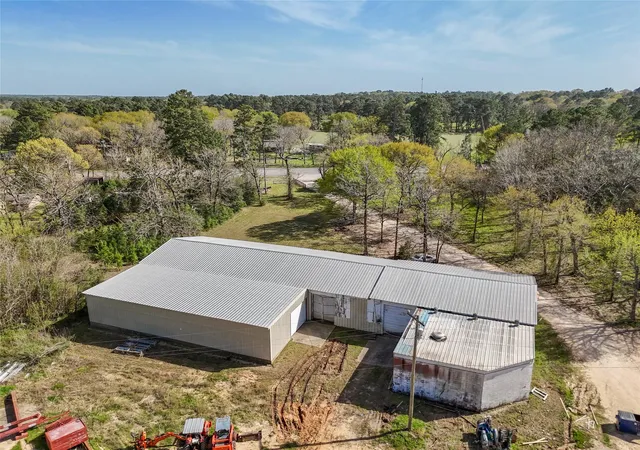 Photo 1 of Single family home for sale at 1893 Us Hwy 190 Dr, Huntsville, TX 77340 | MLS# 8330910 | Listing updated on 2026-07-02