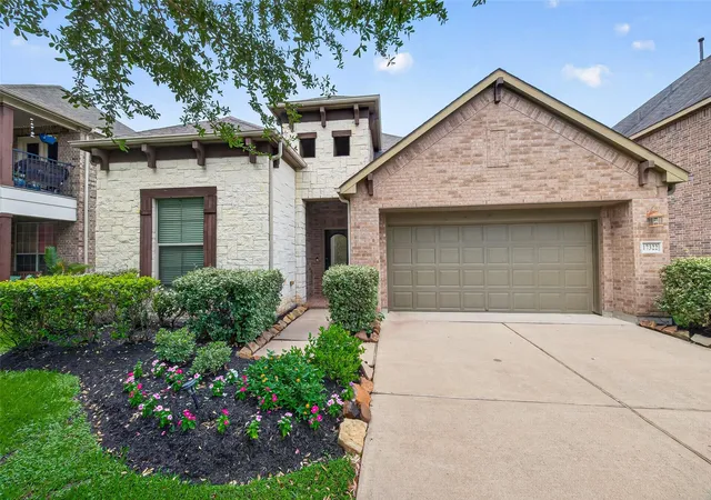 Homes for sale in Richmond, TX | 17322 Sauki Ln, Richmond, TX 77407 | MLS# 97718344