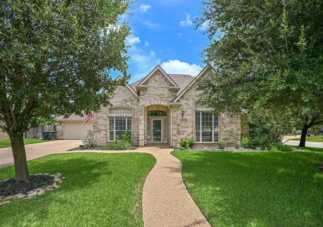 1st image of 2107 Williams Wy, Bryan, TX 77808 | MLS# 3255513