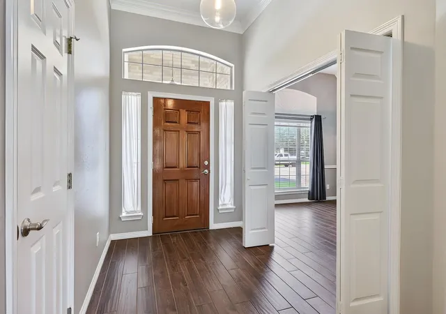 Photo 3 of Single family home for sale at 2107 Williams Way, Bryan, TX 77808 | MLS# 3255513 | Listing updated on 2026-08-28