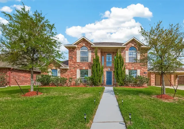 1st image of 29 Palmero Wy, Manvel, TX 77578 | MLS# 55471119