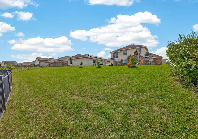 32nd image of 29 Palmero Wy, Manvel, TX 77578 | MLS# 55471119