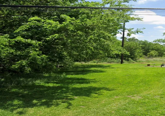 Land for sale at 914 Mcleary St, Houston, TX 77020 | MLS# 25865389 | Listing updated on 2026-01-02