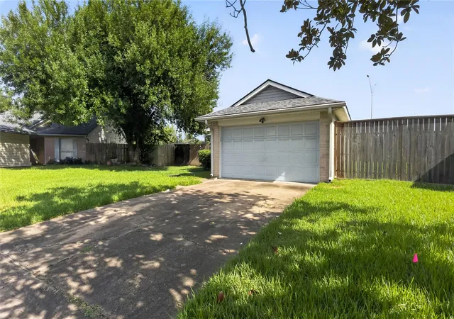 1st image of 14138 Clover Point Dr, Sugar Land, TX 77498 | MLS# 32065509