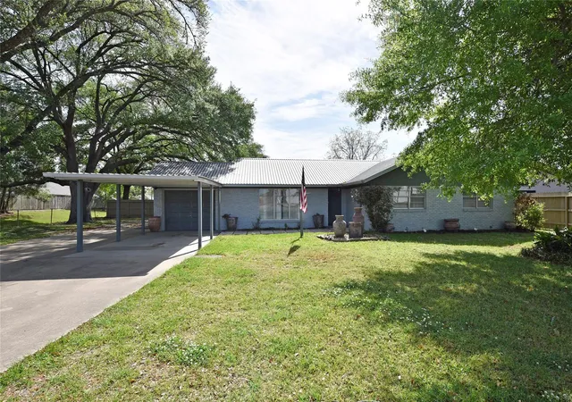 2nd image of 22118 Hufsmith Kohrville Rd, Tomball, TX 77375 | MLS# 42836858
