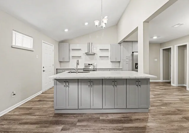Photo 4 of Single family home for sale at 10262 Rockcrest Dr, Houston, TX 77041 | MLS# 10212193 | Listing updated on 2026-09-17