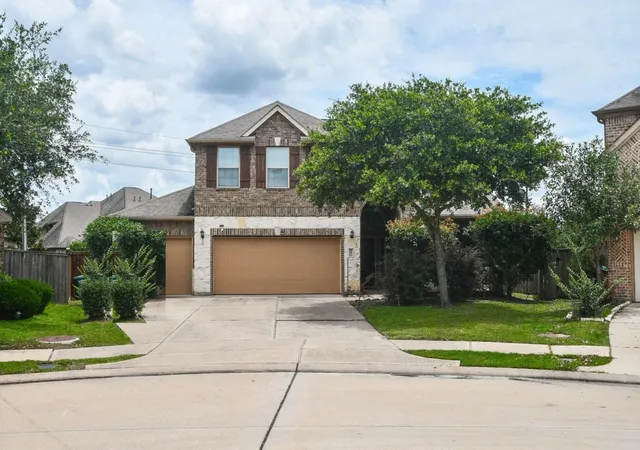 Photo 2 of Single family home for sale at 4803 Terrance Fall Dr, Katy, TX 77494 | MLS# 92899684 | Listing updated on 2026-09-13