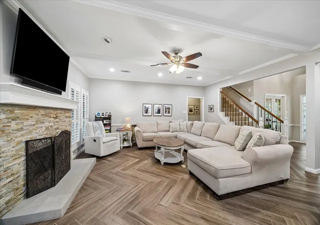 Photo 3 of Single family home for sale at 2411 Kings Lodge Dr, Kingwood, TX 77345 | MLS# 50061971 | Listing updated on 2026-09-18