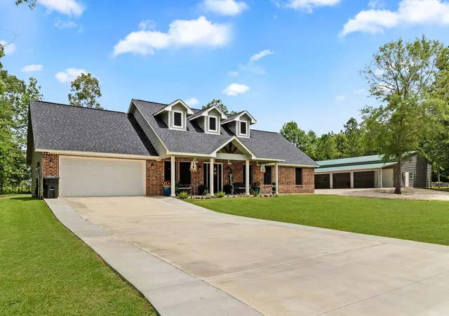 1st image of 145 Johnson Dr, Livingston, TX 77351 | MLS# 29615650