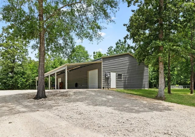 4th image of 145 Johnson Dr, Livingston, TX 77351 | MLS# 29615650