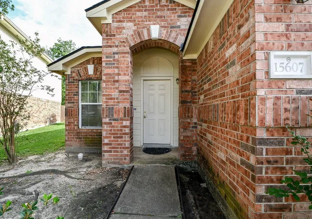 Photo 2 of Single family home for sale at 15607 Barber Grv Ln, Houston, TX 77095 | MLS# 90843568 | Listing updated on 2026-09-19