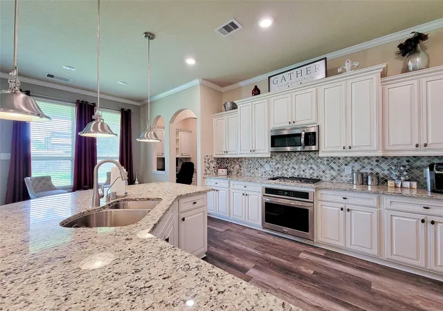2nd image of 4239 Dalea Clover Ln, Manvel, TX 77578 | MLS# 73031435