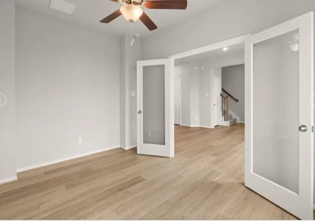 Photo 4 of Single family home for sale at 31865 Pecan Cottage Ln, Spring, TX 77386 | MLS# 76080873 | Listing updated on 2026-09-17