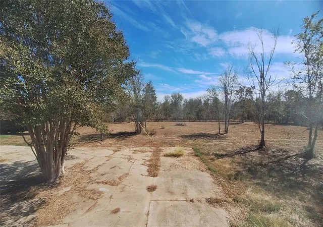 36th image of 1284 Beaver Lake Dr, Caldwell, TX 77836 | MLS# 34040339