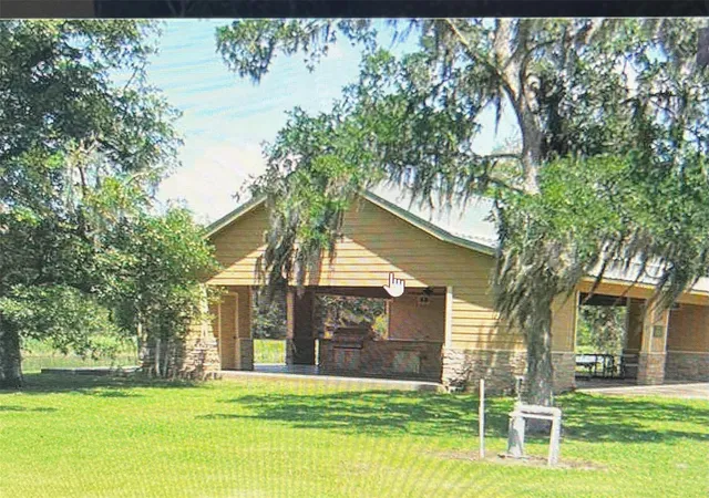 Photo 4 of Land for sale at 103 Vintage Oaks Ct, Angleton, TX 77515 | MLS# 59862225 | Listing updated on 2026-01-08