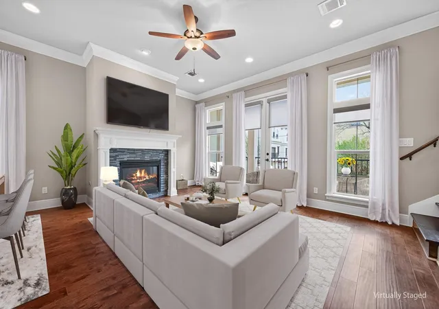 Photo 4 of Single family home for sale at 1429 W 21st Street, Houston, TX 77008 | MLS# 87504839 | Listing updated on 2026-08-22