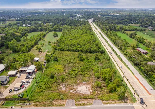 1st image of 1706 Roy Rd, Pearland, TX 77581 | MLS# 33102701