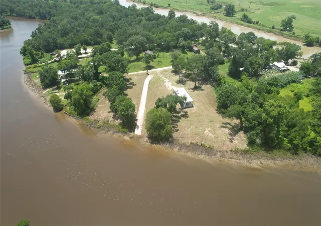 Homes for sale in Midway, TX | 17673 River Rd, Midway, TX 75852 | MLS# 68640653