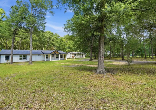 4th image of 13828 Bronte Courts Dr, Willis, TX 77378 | MLS# 19863497