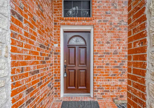 5th image of 10327 Sablebrook Ln, Houston, TX 77095 | MLS# 31173383