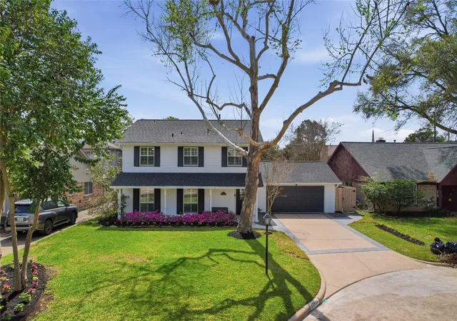 2nd image of 12515 Queensbury Ln, Houston, TX 77024 | MLS# 42962220