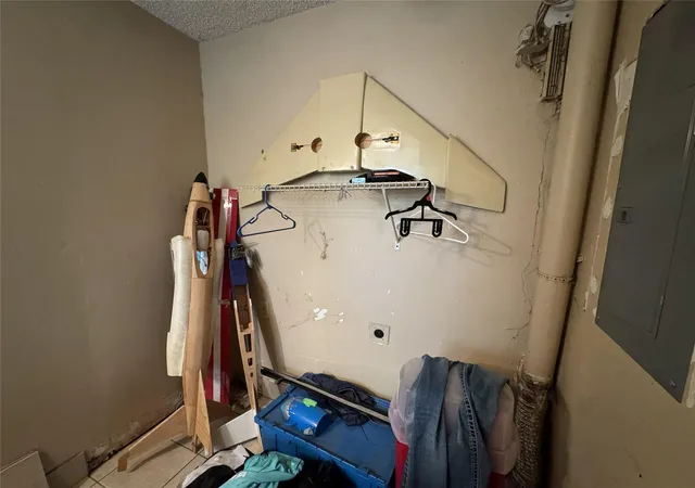 Photo 3 of Single family home for sale at 3041 Monroe St, Commerce, TX 75428 | MLS# 48280446 | Listing updated on 2026-06-30