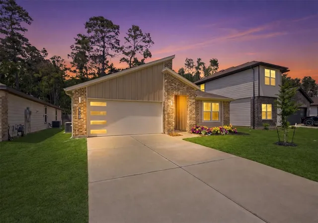 Photo 1 of Single family home for sale at 10426 Plateau Point Trl, Conroe, TX 77384 | MLS# 79614456 | Listing updated on 2026-09-05