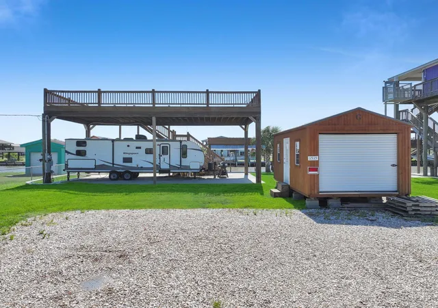 1st image of 1515 Mabry St, Gilchrist, TX 77617 | MLS# 20296206