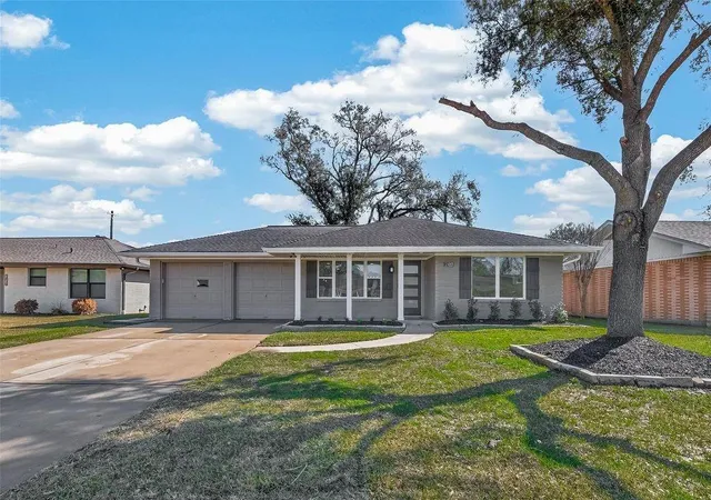 Homes for sale in Houston, TX | 1822 Millwood Dr, Houston, TX 77008 | MLS# 35108786
