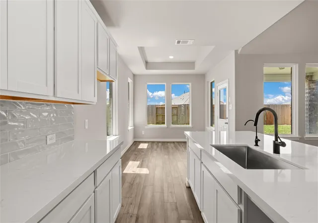 Photo 3 of Single family home for sale at 14902 Buffalo Head St, Mont Belvieu, TX 77523 | MLS# 81164400 | Listing updated on 2026-10-05