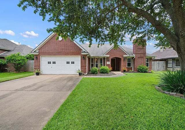 1st image of 116 Zinnia St, Lake Jackson, TX 77566 | MLS# 23370223