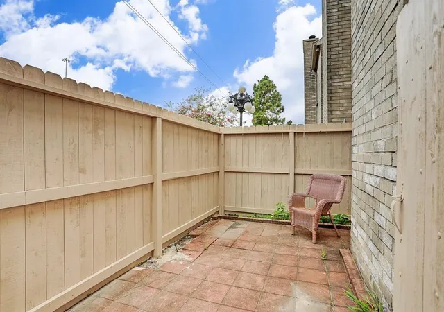 2nd image of 3248 Holly Hall St #3248, Houston, TX 77054 | MLS# 29037388