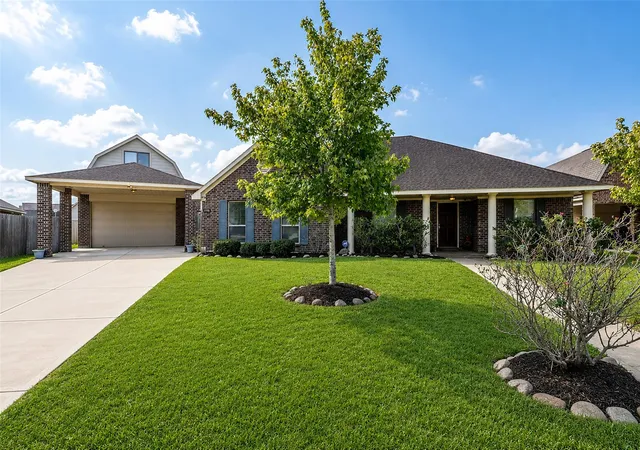 Photo 1 of Single family home for sale at 6746 Conroe Cir, Manvel, TX 77578 | MLS# 50103545 | Listing updated on 2026-09-11
