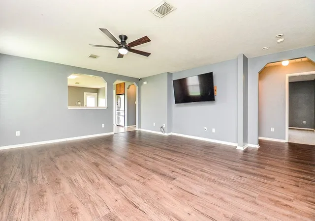 Photo 4 of Single family home for sale at 1910 Poco Dr, Missouri City, TX 77489 | MLS# 36154236 | Listing updated on 2026-07-14