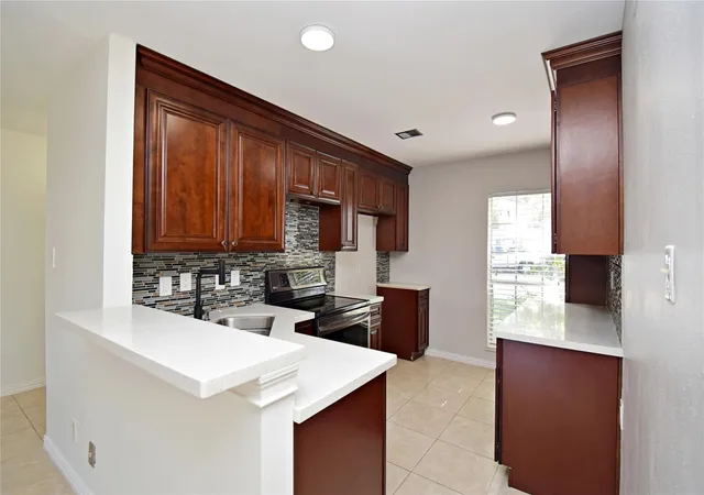Photo 3 of Townhouse for sale at 9023 Rue Cambon St #65, Houston, TX 77074 | MLS# 69245720 | Listing updated on 2026-09-02