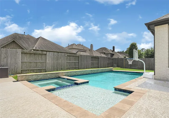 2nd image of 13018 Fernbank Forest Dr, Humble, TX 77346 | MLS# 6345260