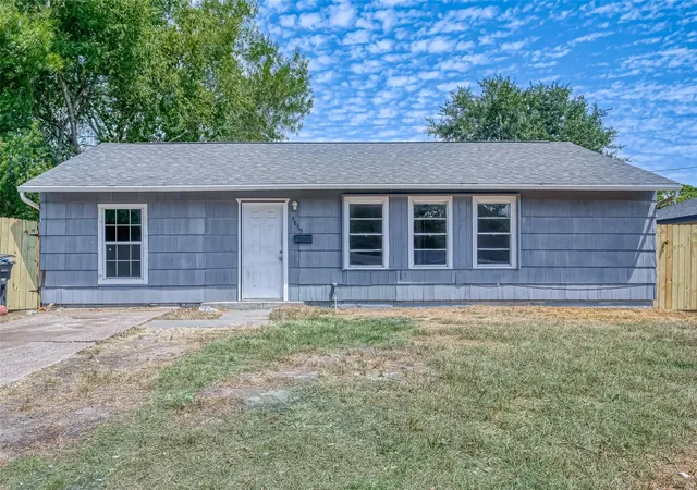 1st image of 5859 Westover St, Houston, TX 77033 | MLS# 36385107