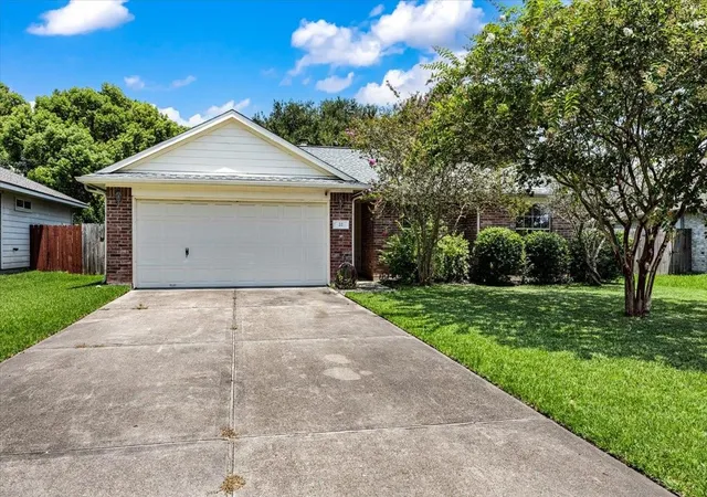 1st image of 22 Highland St, Texas City, TX 77591 | MLS# 25808330