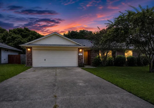 35th image of 22 Highland St, Texas City, TX 77591 | MLS# 25808330