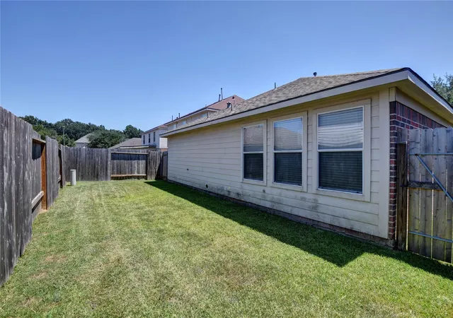 24th image of 7411 Fox Scene Dr, Humble, TX 77338 | MLS# 84933047