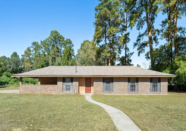 Photo 2 of Single family home for sale at 103 Almeda St, Cleveland, TX 77327 | MLS# 66585955 | Listing updated on 2026-07-28