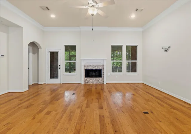 4th image of 106 Lazy Springs Dr, Montgomery, TX 77356 | MLS# 46648247