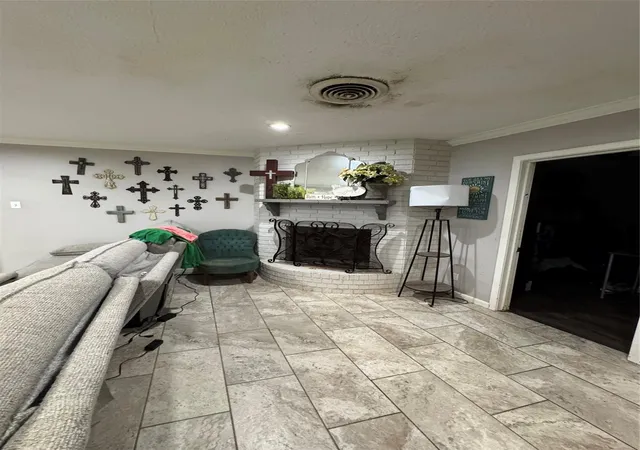 4th image of 2000 Kirk Dr, Brenham, TX 77833 | MLS# 96465107