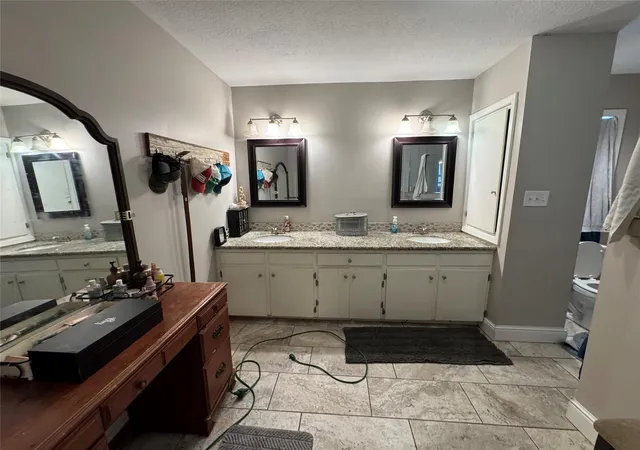 5th image of 2000 Kirk Dr, Brenham, TX 77833 | MLS# 96465107