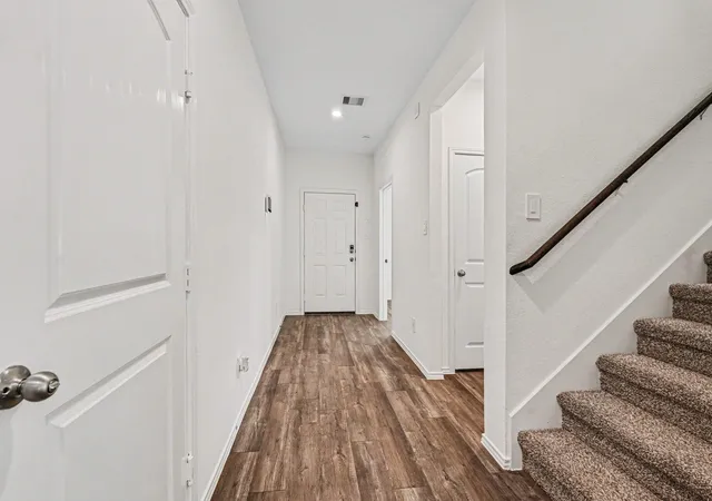 5th image of 16918 Twisted Seagrass Ln, Magnolia, TX 77355 | MLS# 28032627