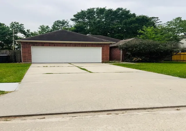 2nd image of 22115 Jay Dr, Spring, TX 77373 | MLS# 30942373