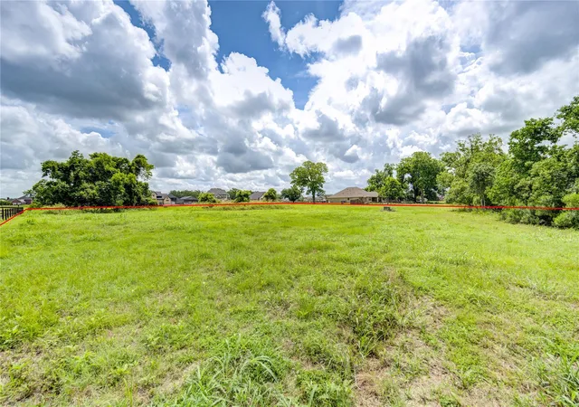 Homes for sale in Rosharon, TX | 950 Lakeland Cir, Rosharon, TX 77583 | MLS# 48748932