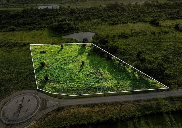 Photo 2 of Land for sale at Lot 10 Hargrove Ln, Washington, TX 77880 | MLS# 34231756 | Listing updated on 2026-06-18